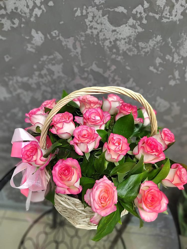 Цветочная композиция из Розы в корзине в Майртупе