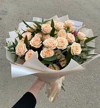 Букет Кремовые розы Латте в Майртупе