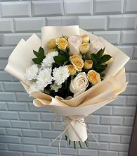 Букет цветов из:  Розы и Хризантемы в Майртупе