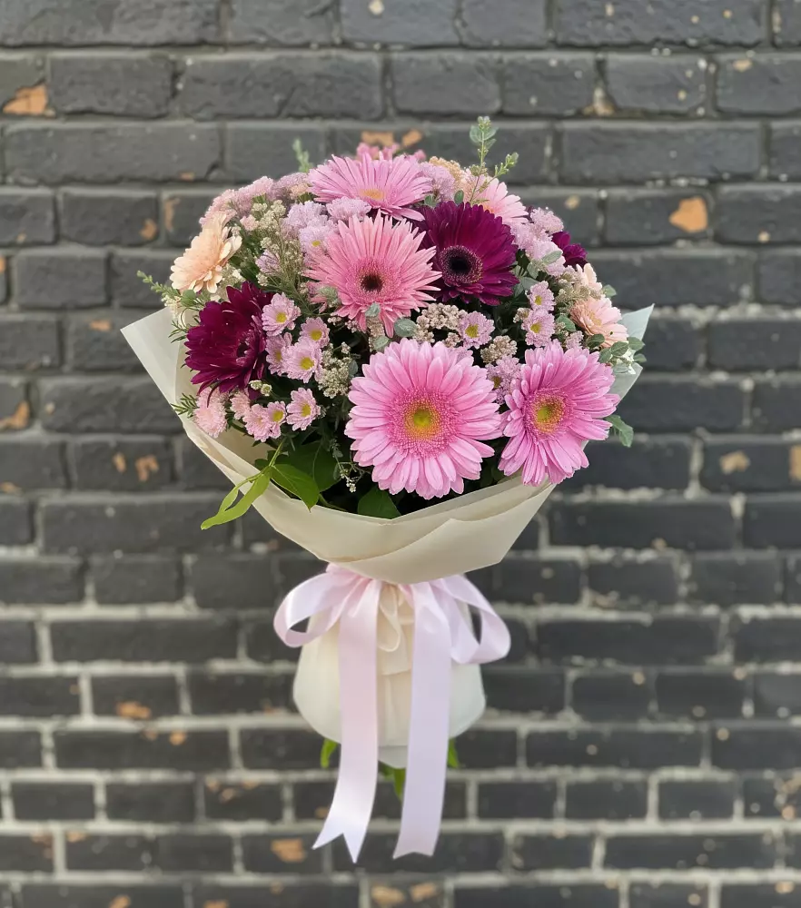 Букет цветов из: Герберы и Хризантемы в Майртупе