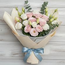 Букет цветов из:  Лизиантусы в Майртупе