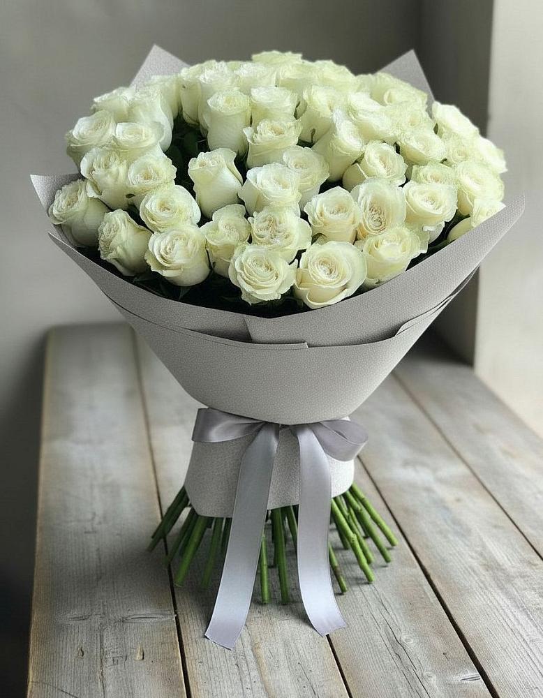 Букет 35 Белых роз в Майртупе