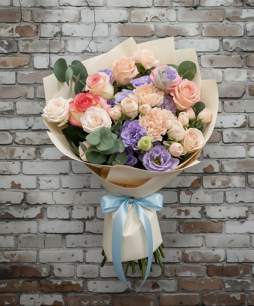 Букет цветов из: Розы, Лизиантусы и Гвоздики в Майртупе