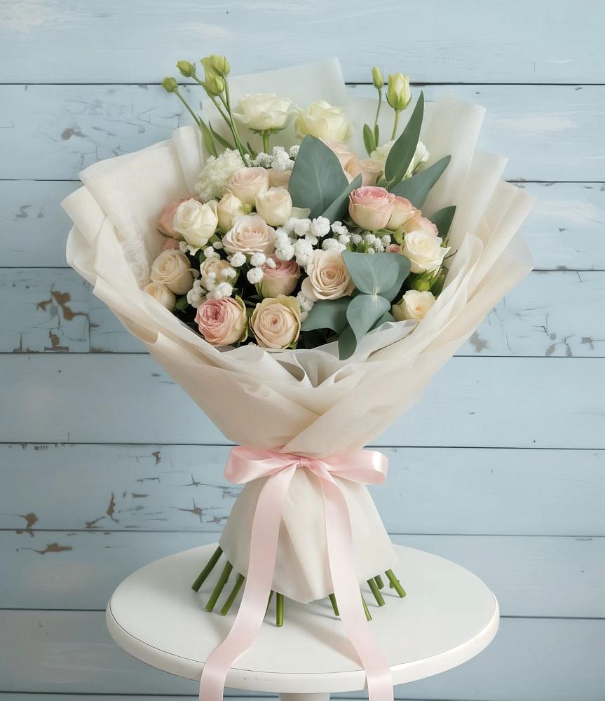 Букет цветов из: Розы и Лизиантусы в Майртупе