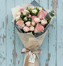 Букет цветов из:  Розы в Майртупе