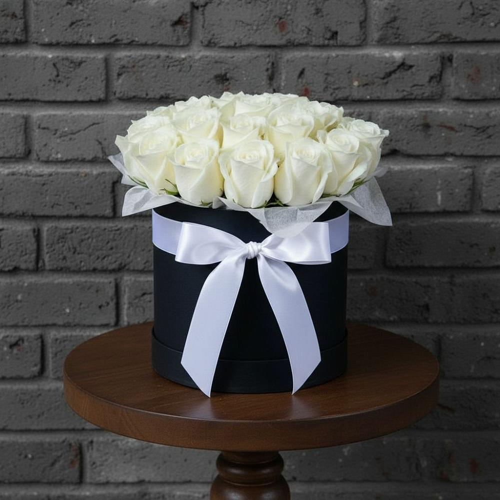 Цветочная композиция из Розы в шляпной коробке в Майртупе